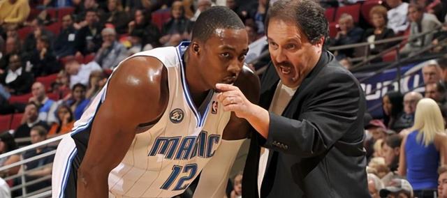 唐田：我们都希望瓦科留下来，职业队的人员交流和转会很正常（唐田：大家都盼瓦科留队，职业队人员流动与转会属常态）