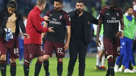 TA：红军尚未正式报价伊萨克，纽卡未惩罚球员&一切皆有可能（TA：利物浦尚未就伊萨克提交正式报价，纽卡未对球员处罚，后续一切仍有可能）