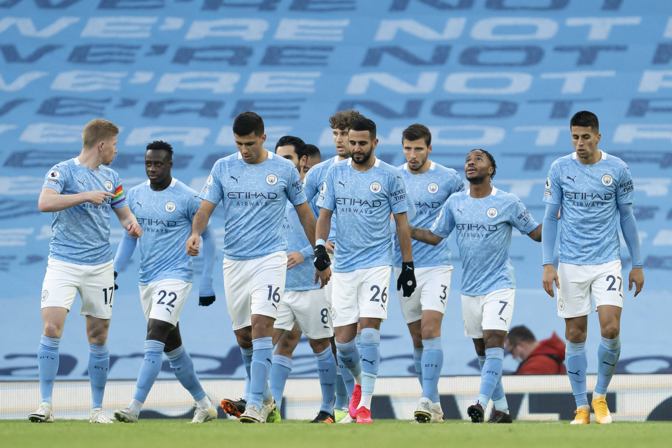 范德萨：经常和基耶利尼讨论尤文；希望库普再次证明自己价值（范德萨：常与基耶利尼聊尤文，盼库普再度展现身价）