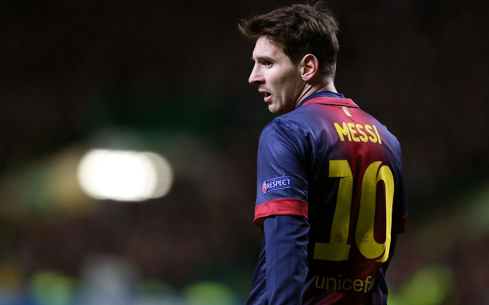 那不勒斯体育总监曼纳：德布劳内将至少伤缺至2月底（那不勒斯总监曼纳：德布劳内至少缺阵到二月底）