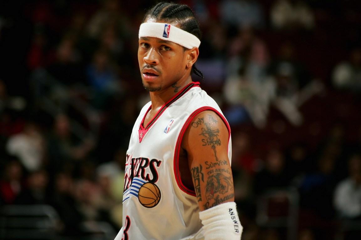 阿莱格里：防守是全队的事，要想赢得比赛就必须弄脏裤子（阿莱格里：防守需全员参与，想赢球就得不怕弄脏球衣）