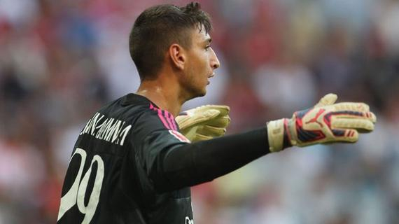 陈国豪坦言回归广东压力大，呼吁球迷包容（陈国豪直言重返广东压力不小，盼球迷多些包容）