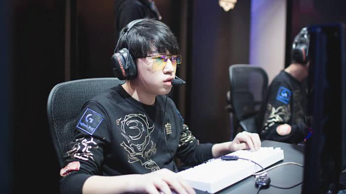 能成功首夺 能成功首夺